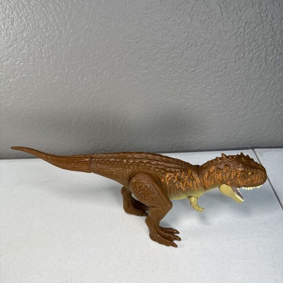 Jurassic World Wild Roar Ceratosaurus Dinosaur Action Figure, Chomp Attack+Sound - Picture 2 of 6